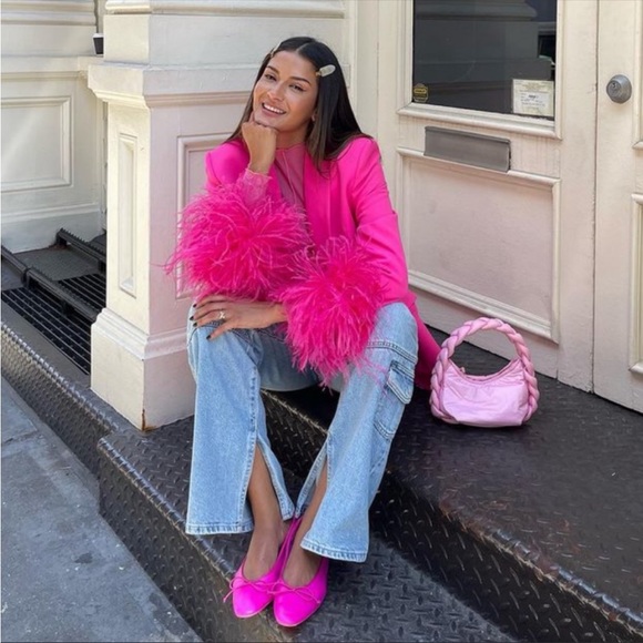 NWT Zara Straight Cut Feather Blazer - Picture 17 of 17